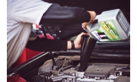 Как часто нужно менять моторное масло в авто?